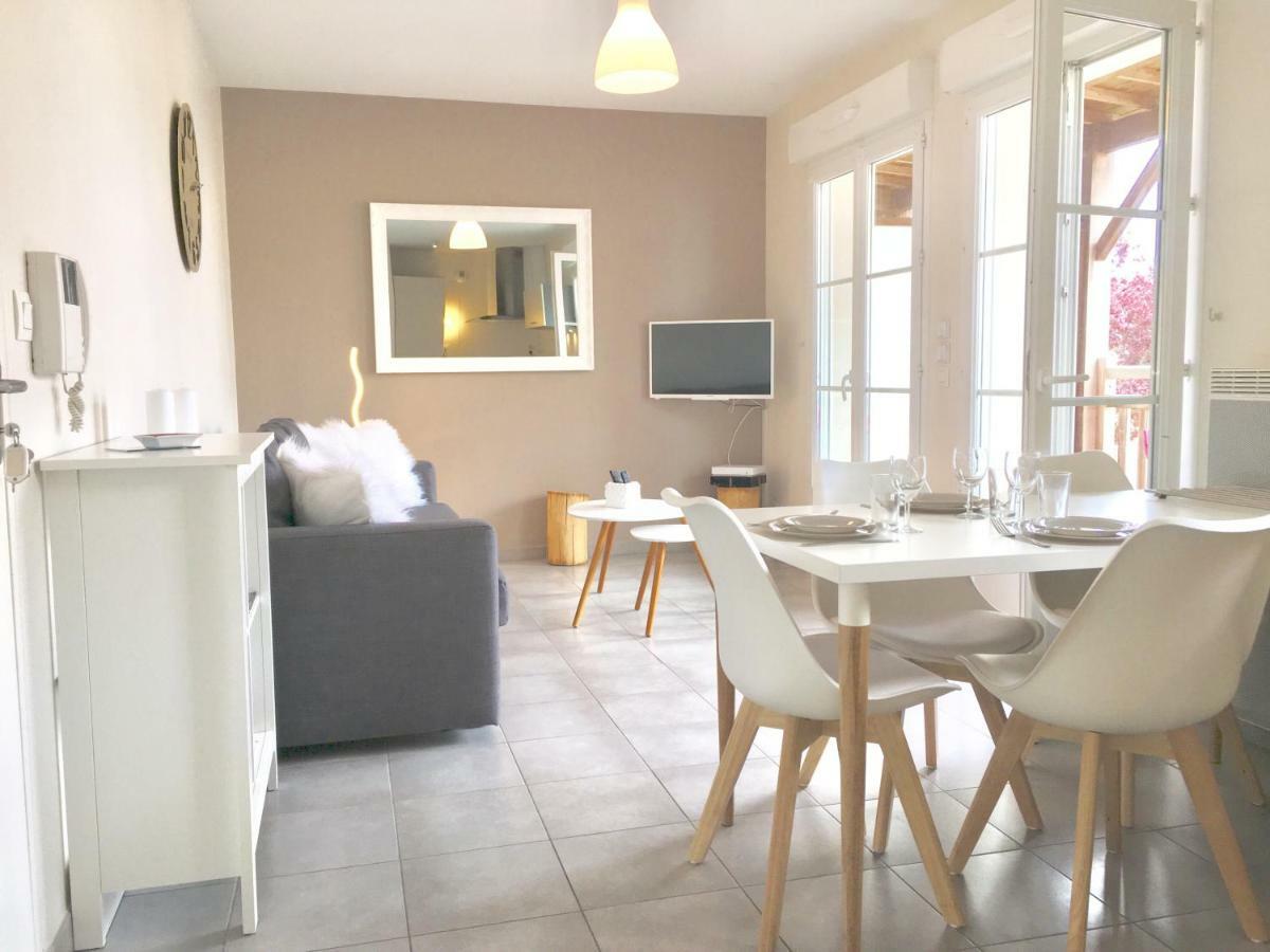 Sweet Apartment